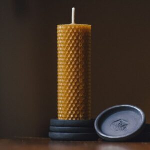 Honeycombs (wax) candle