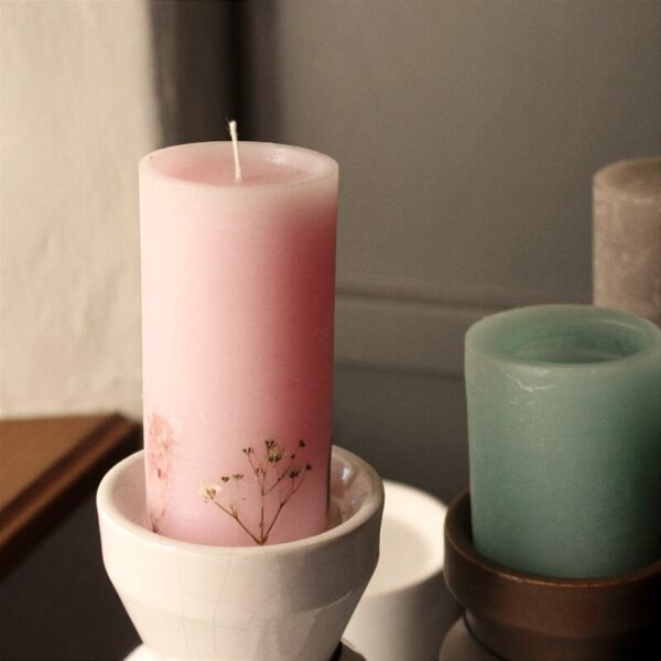 Zylinderkerze 6х12 cm mit Magnolie und Bergamotte