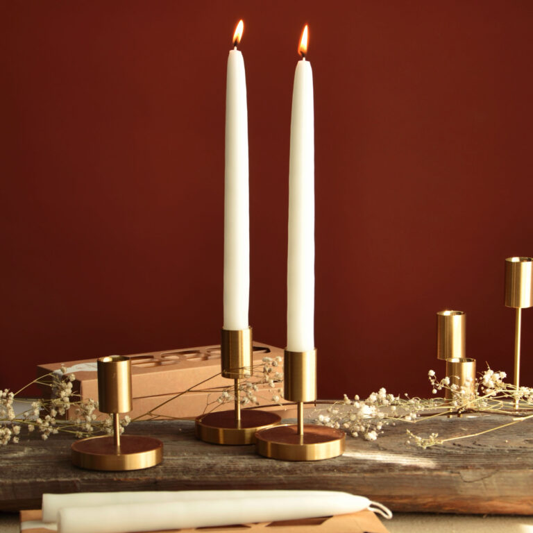 Set of white table candles, 4 pcs.
