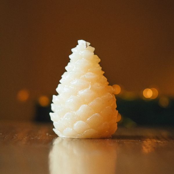 Vanilla scented cone candle