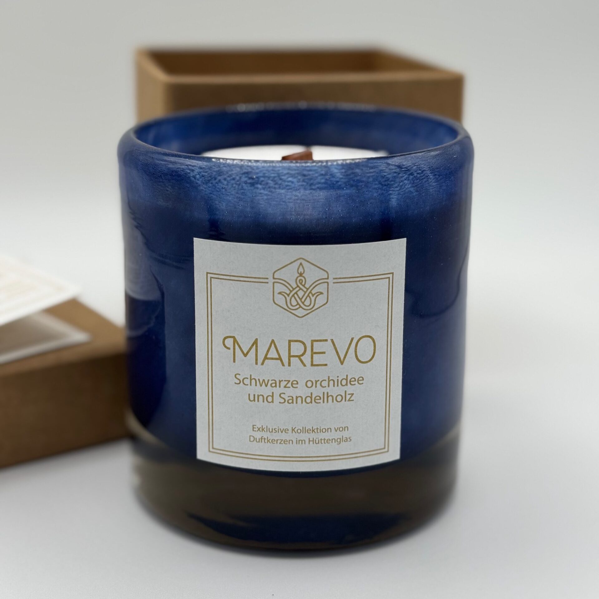 Marevo - Schwarze Orchidee und Sandelholz | Duftkerze aus Sojawachs