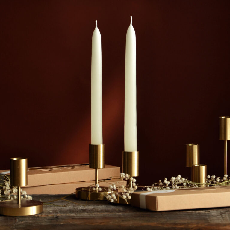Cream stick candles, 2 pcs.