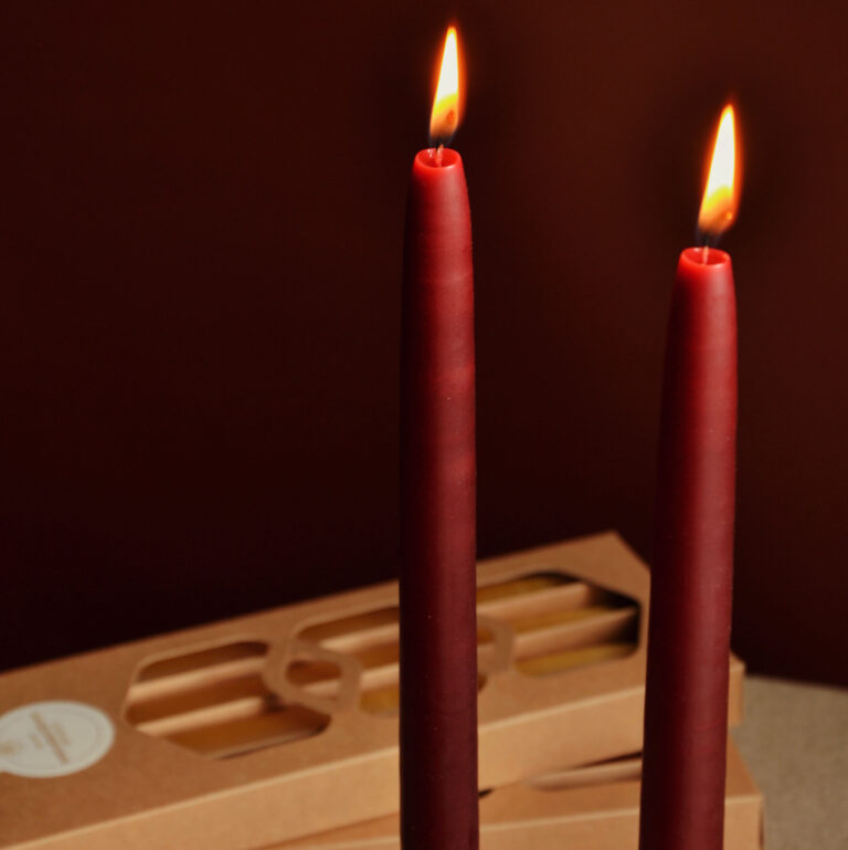 Burgundy stick candles, 2 pcs.