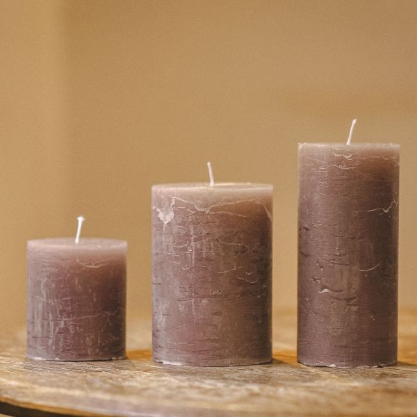 Grey cylinder candle